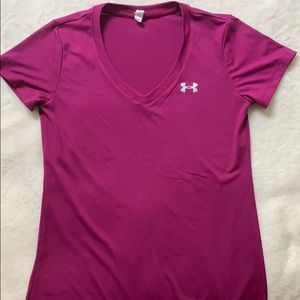 Women’s Under Armour Drifit tee